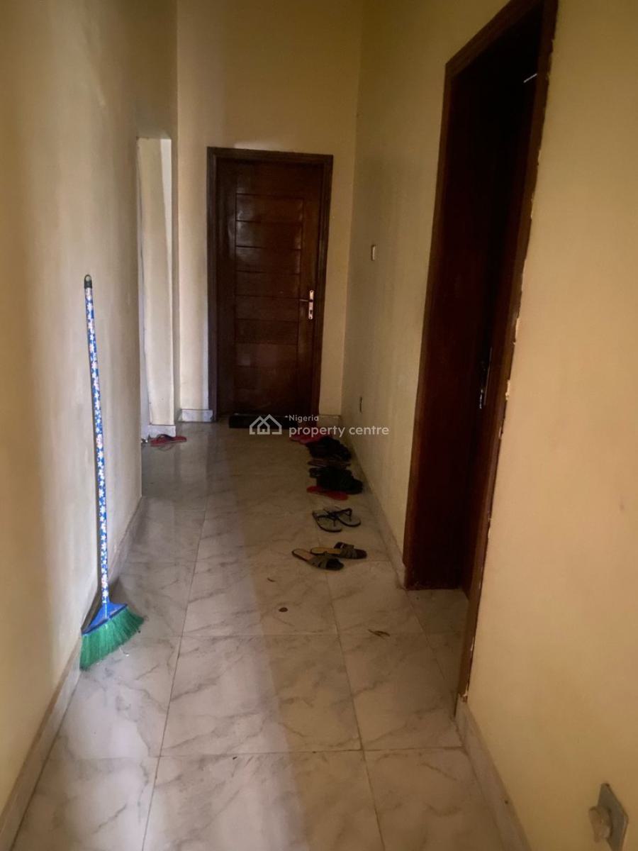 a Spacious Room in a Shared Apartment, Lekki Scheme By Mobil Road, Lekki, Lagos, Self Contain (single Rooms) for Rent