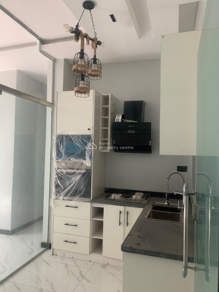 Serviced 2 Bedroom Apartment, Lekki Phase 1, Lekki, Lagos, Flat / Apartment for Rent