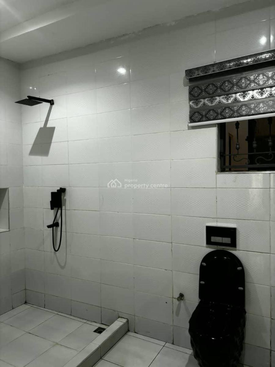 Luxury & Furnished 4-bedroom Semi-detached Duplex +bq, Guzape District, Abuja, Semi-detached Duplex for Rent