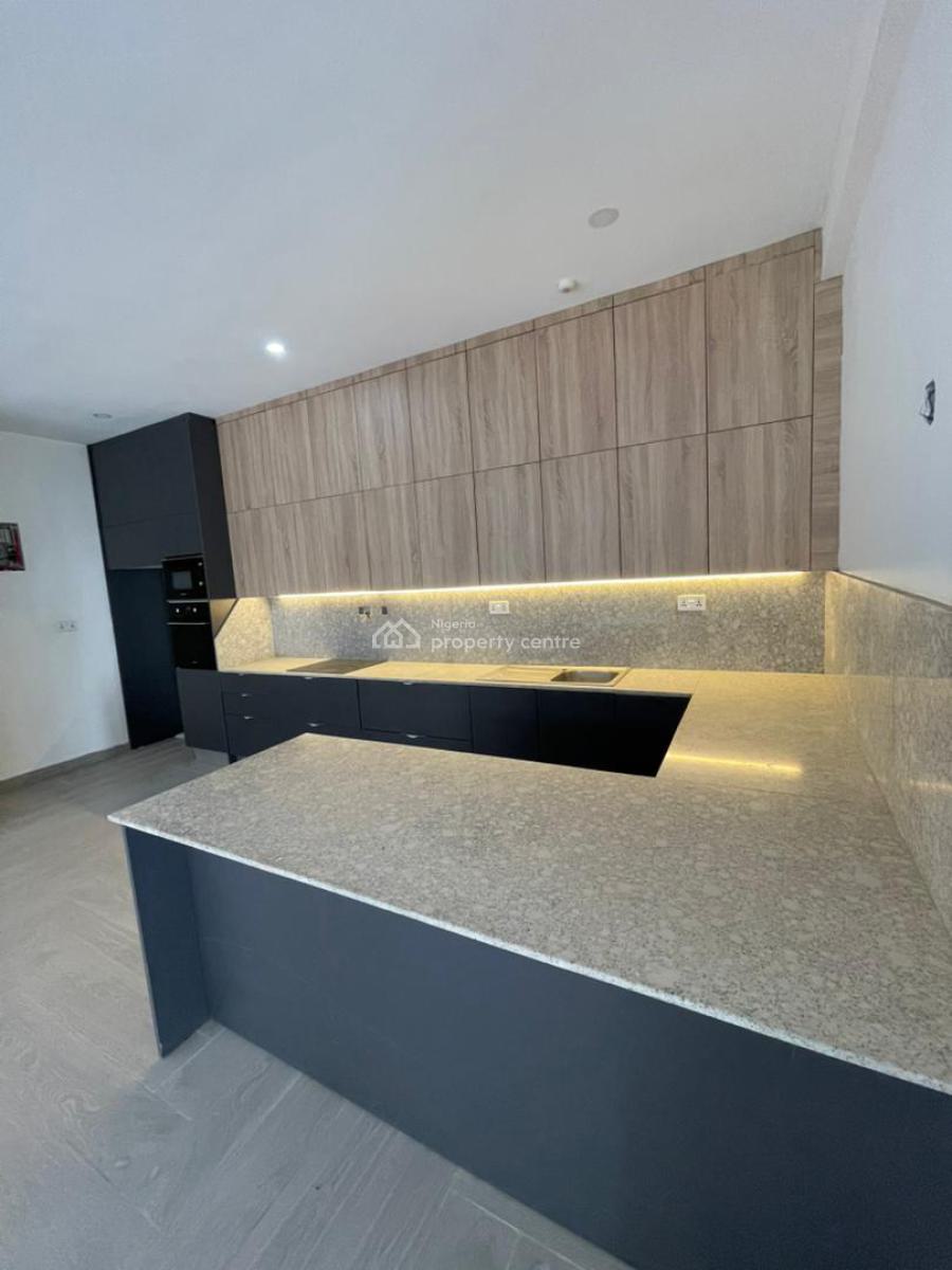 Standard  3bedroom Apartment, Ikate, Lekki, Lagos, Flat / Apartment for Sale