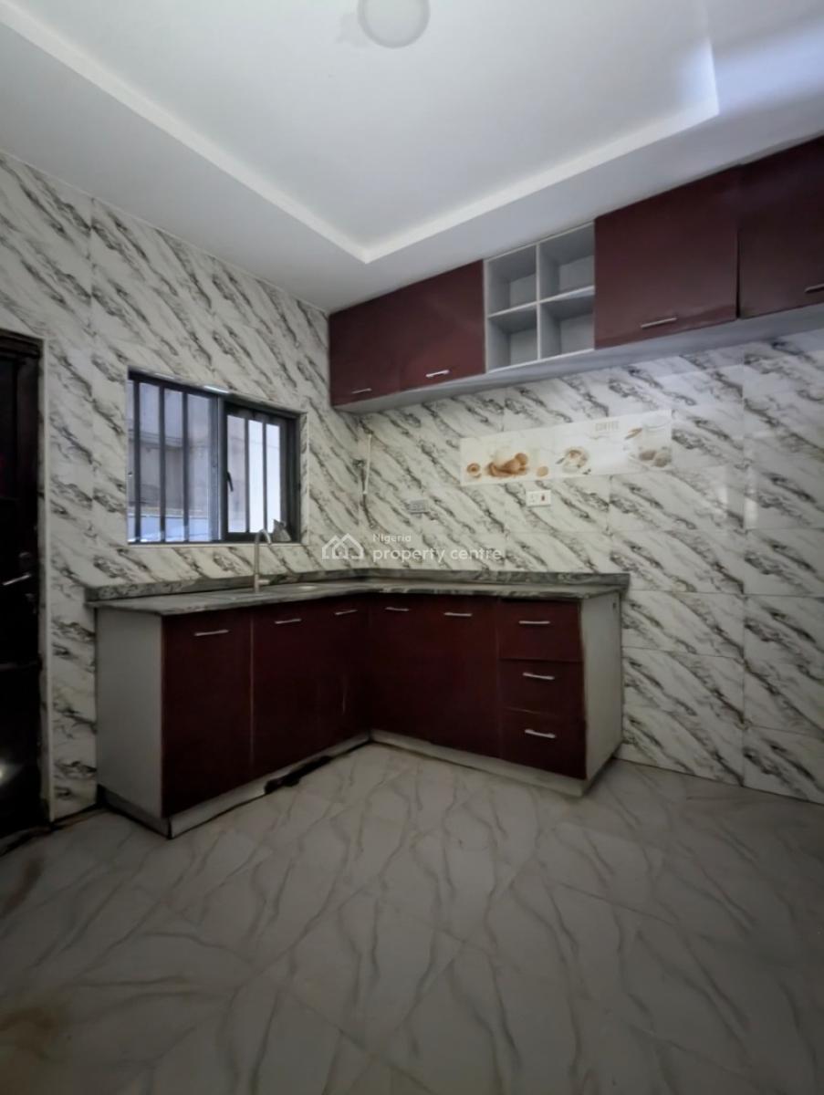 Move-in Ready: Contemporary 2-bedroom Spacious Apartment., Ogombo, Ajah, Lagos, Flat / Apartment for Rent