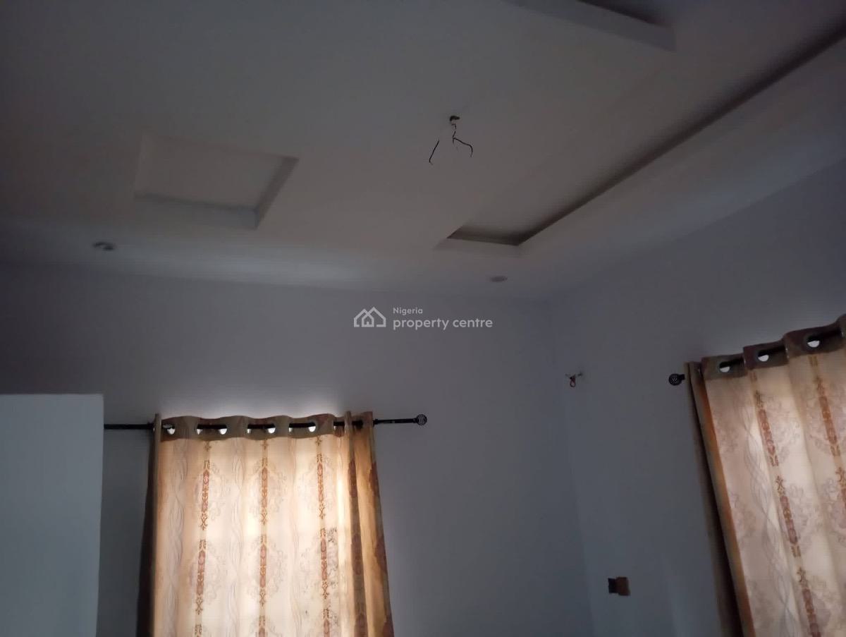 a Luxury 3 Bedroom, Balogun Estate, Parafa, Ikorodu, Lagos, House for Sale