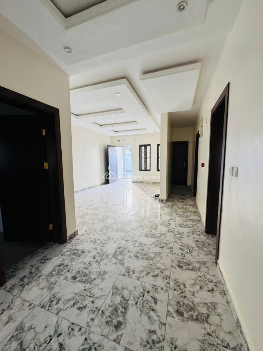 Luxury 2 Bedroom Apartment Tarred Road, Nnpc Estate, Life Camp, Abuja, Flat / Apartment for Rent