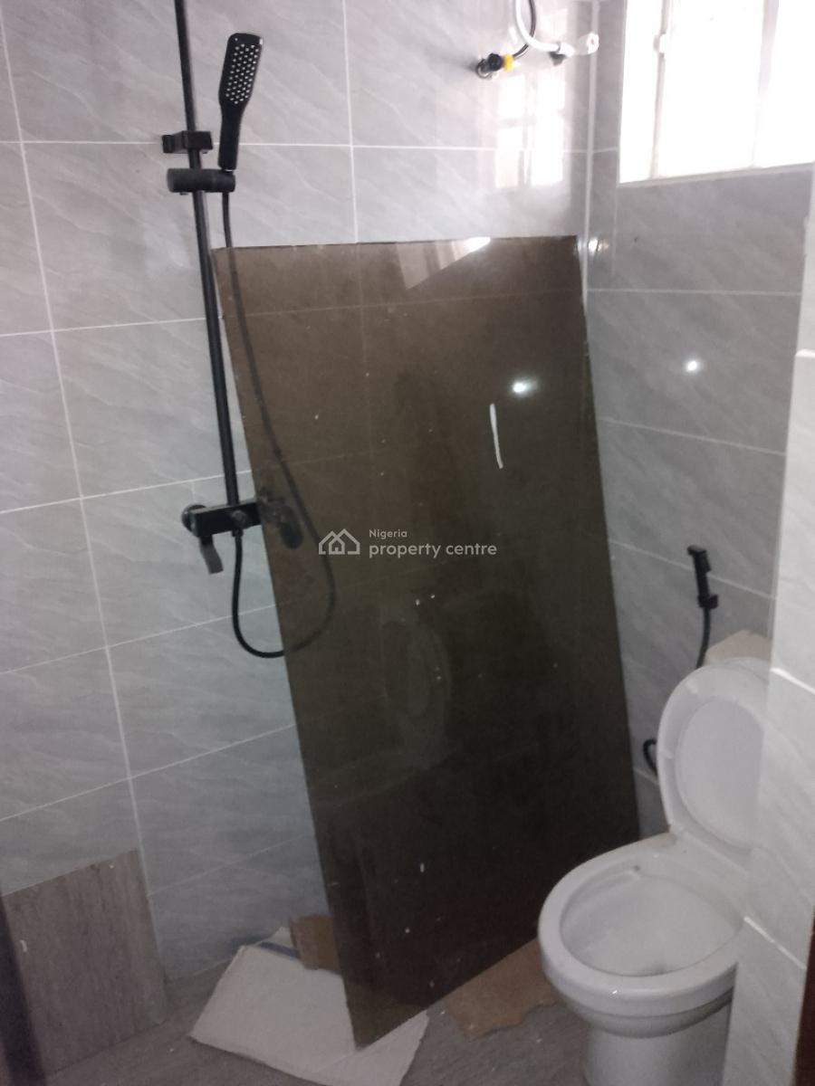 Massively 2bedroom Flat, Eputu London Ibeju-lekki Lagos State, Eputu, Ibeju Lekki, Lagos, Flat / Apartment for Rent