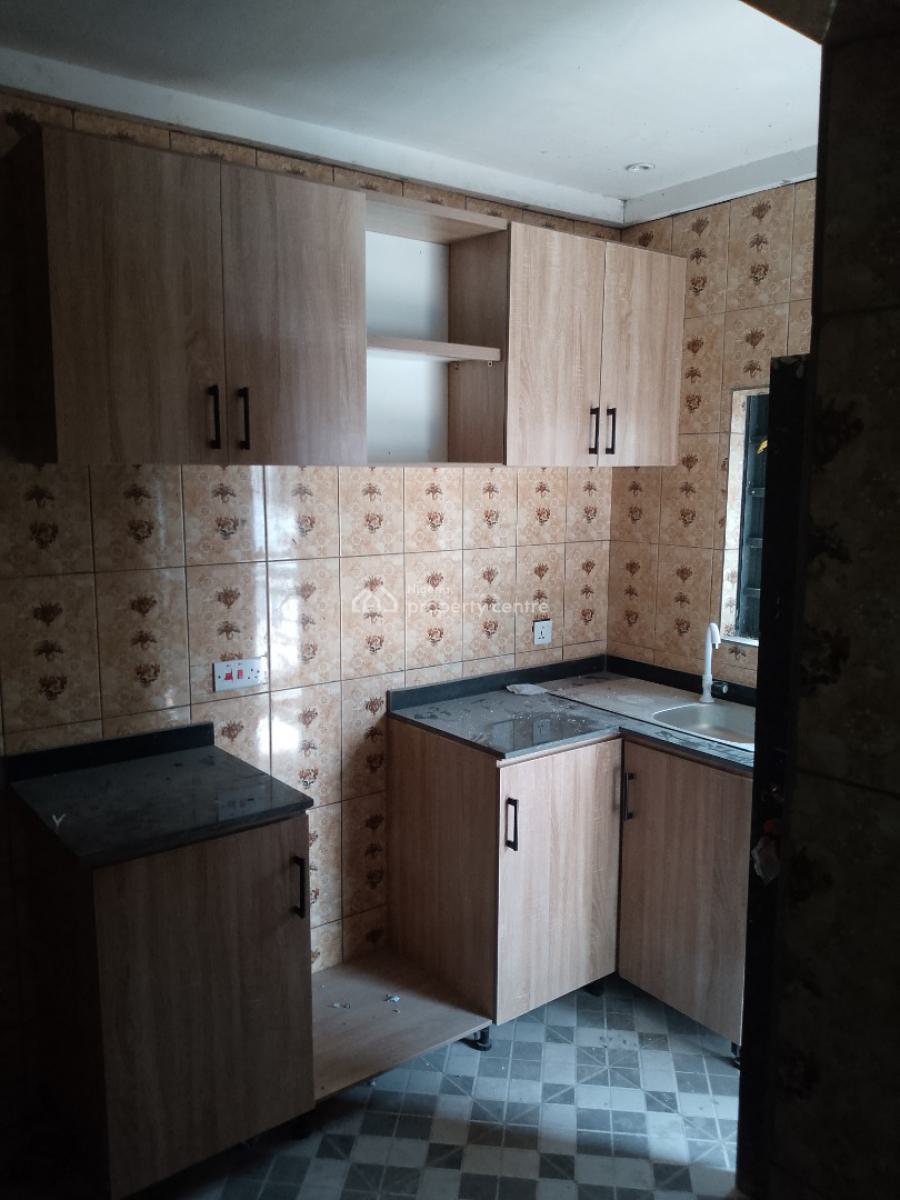 Massively 2bedroom Flat, Eputu London Ibeju-lekki Lagos State, Eputu, Ibeju Lekki, Lagos, Flat / Apartment for Rent
