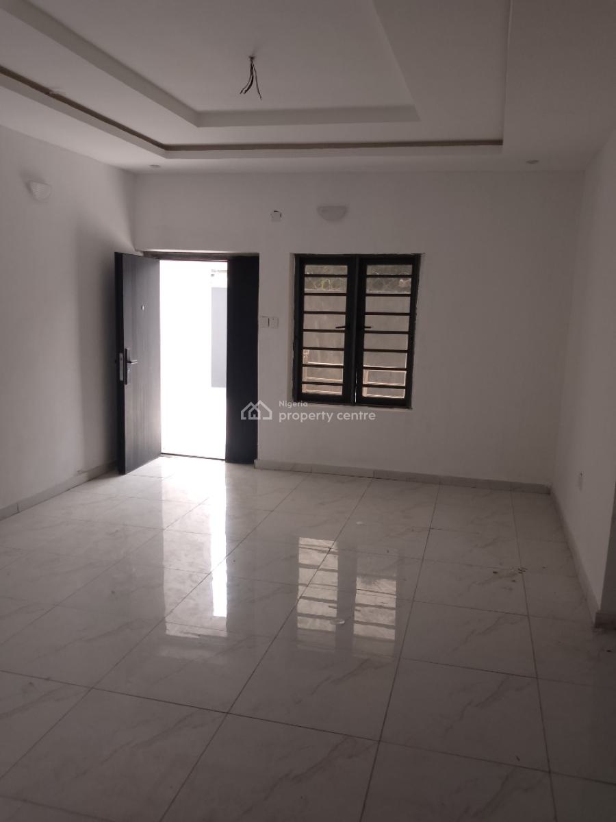 Massively New 2bedroom Flat, Elemoro Royal Estate, Bogije, Ibeju Lekki, Lagos, Flat / Apartment for Rent