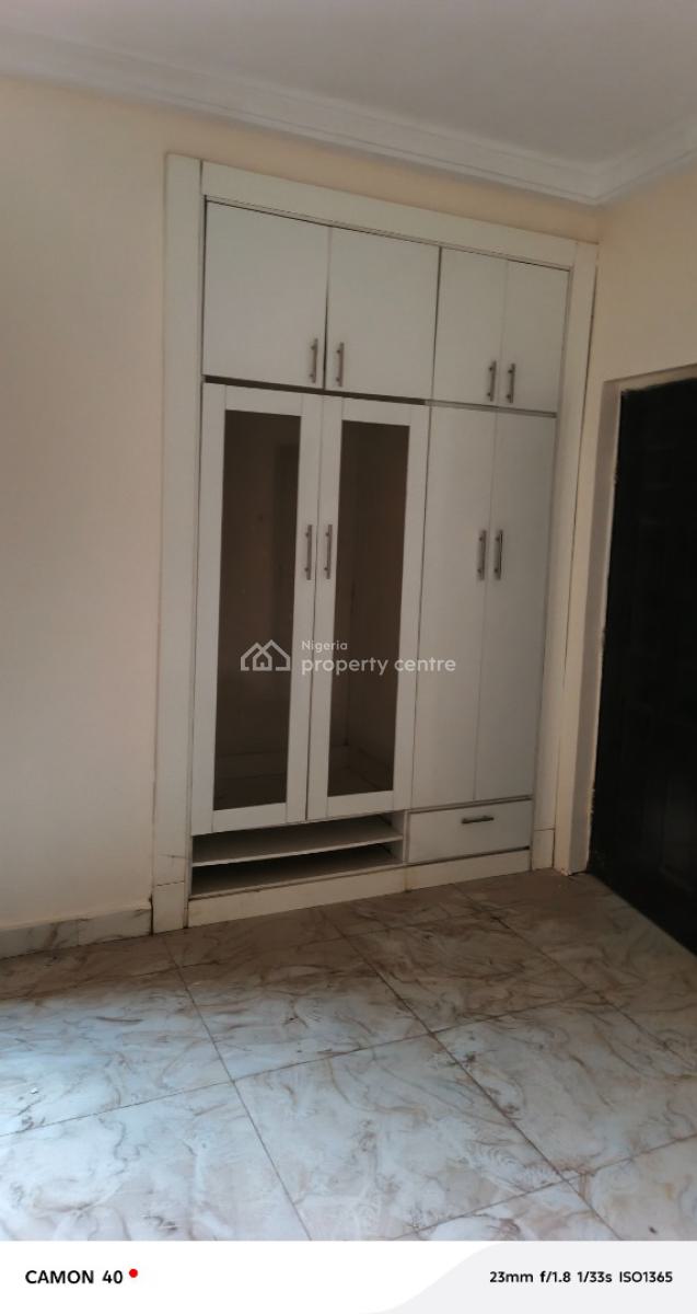 Clean 2 Bedroom Flat, Jabi Evirons, Jabi, Abuja, Flat / Apartment for Rent