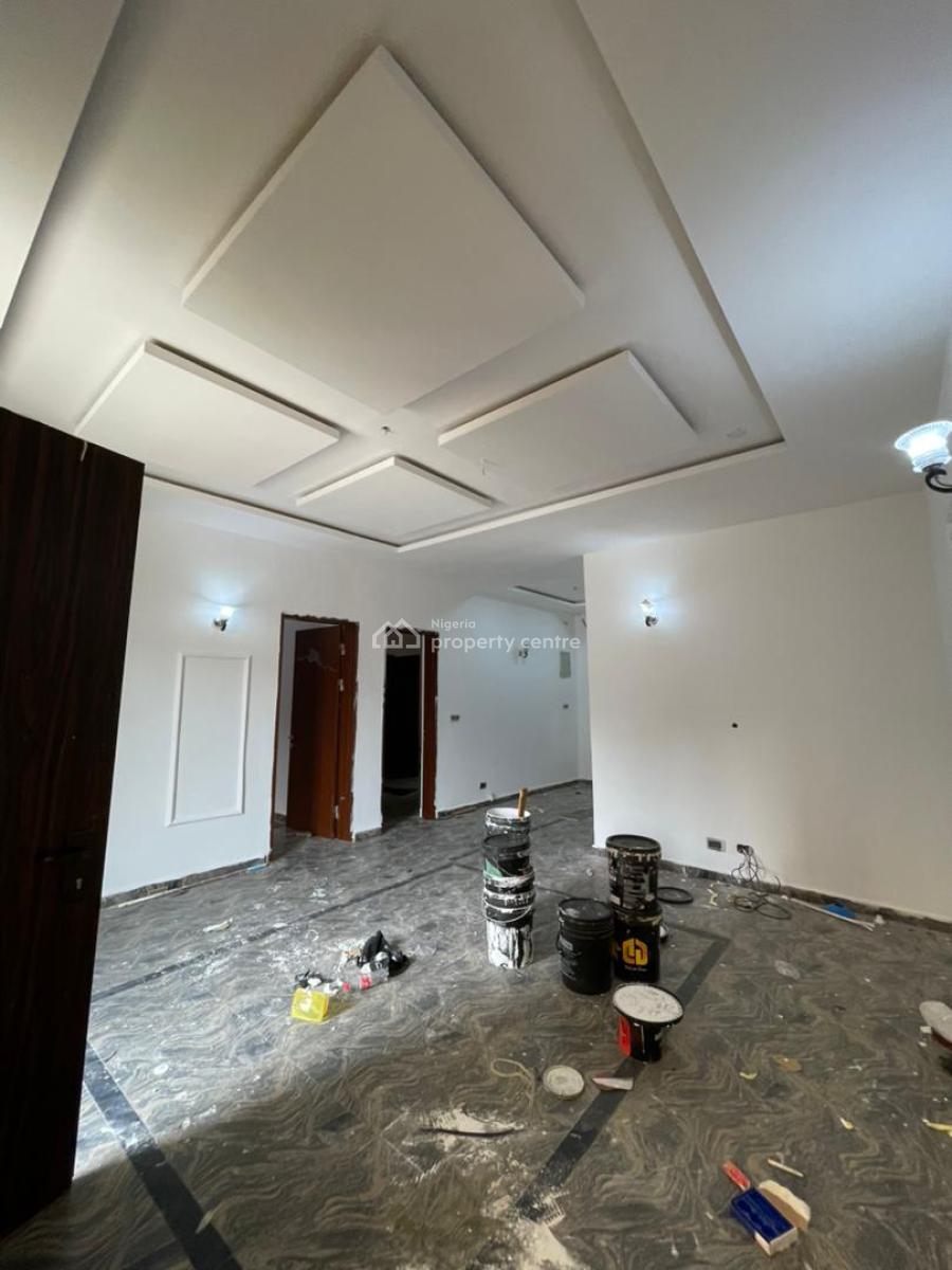 Serviced & Renovated 2 Bedroom Apartment at Chevron., Bera Estate Chevron, Lekki, Lagos, Flat / Apartment for Rent