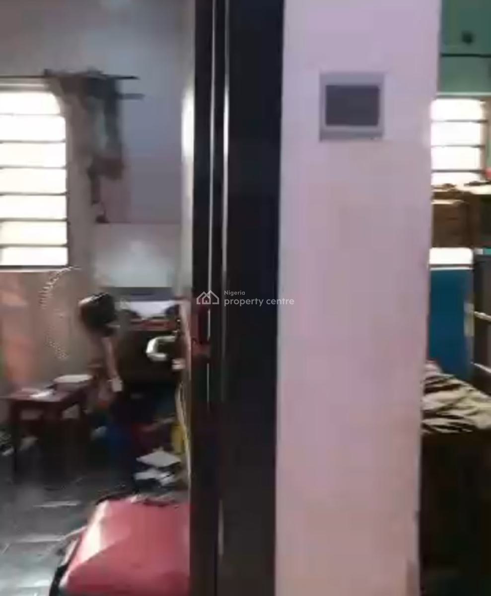 Three Bedroom Bungalow, Magboro, Ogun, House for Sale