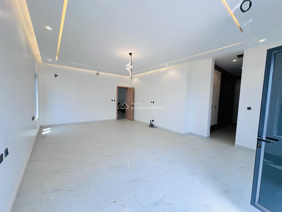 5 Bedroom Detached Duplex with Bq  Tarred Road  Fitted Kitchen, Guzape District, Abuja, Detached Duplex for Sale