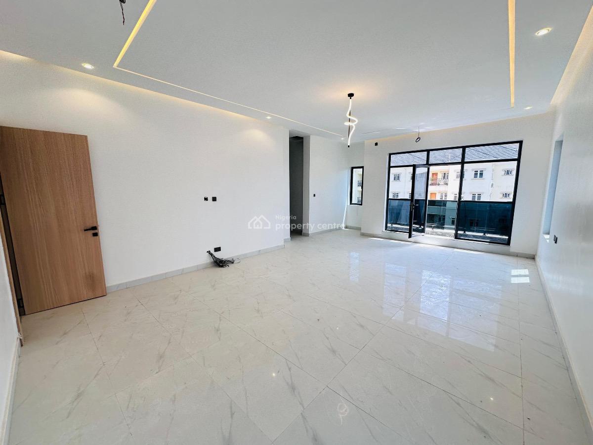 5 Bedroom Detached Duplex with Bq  Tarred Road  Fitted Kitchen, Guzape District, Abuja, Detached Duplex for Sale