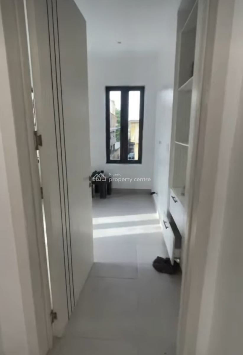 Brand New and Serviced 1 Bedroom En-suite Flat with an Enclosed Fitted, Ikate, Lekki, Lagos, Mini Flat (room and Parlour) for Rent