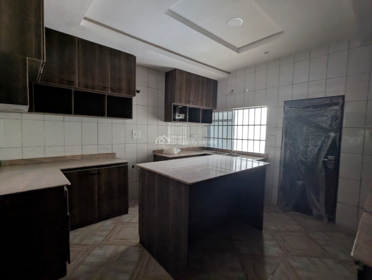 Own Ultra-modern 5-bed Mansion in Lekki Scheme 2 ​4 Living Rooms. 5 En, Lekki Scheme 2, Ajah, Lagos, Detached Duplex for Sale