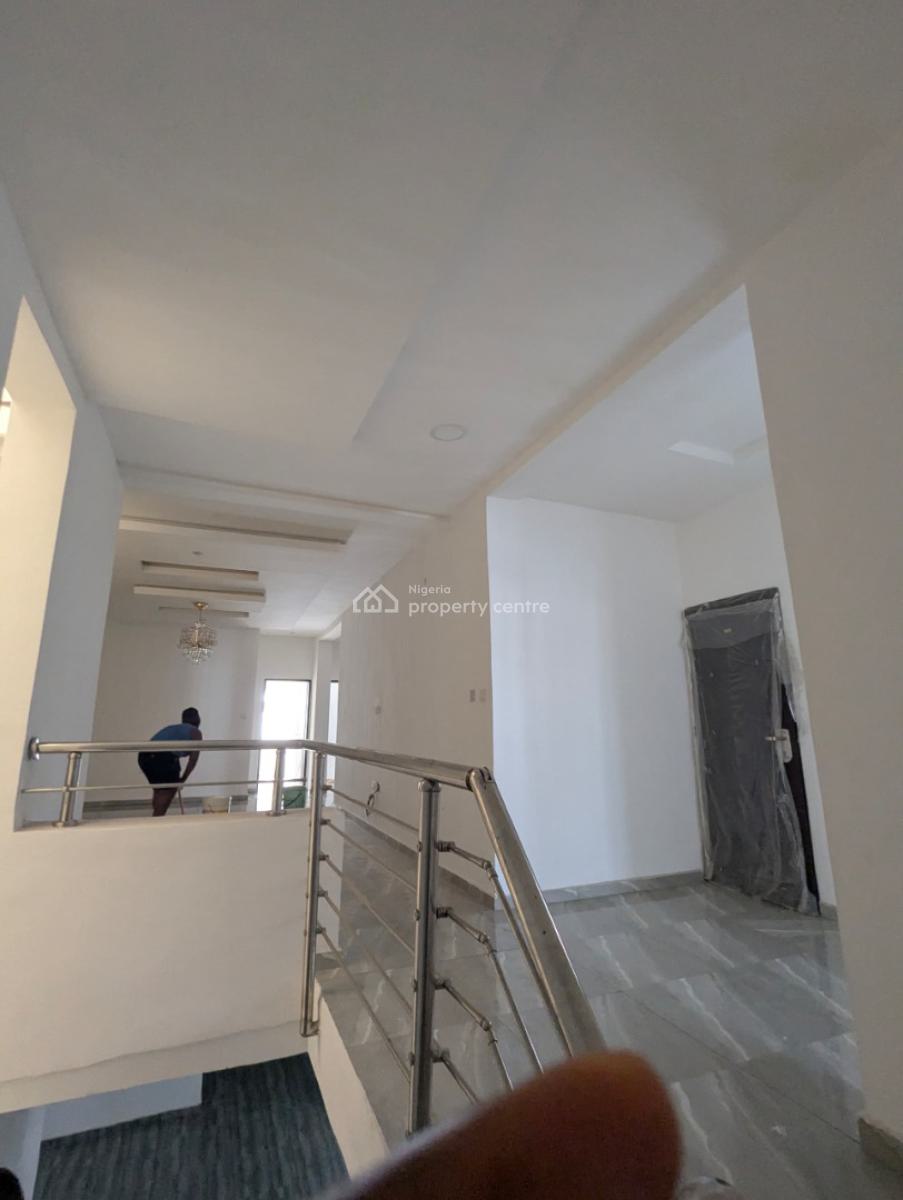 Own Ultra-modern 5-bed Mansion in Lekki Scheme 2 ​4 Living Rooms. 5 En, Lekki Scheme 2, Ajah, Lagos, Detached Duplex for Sale