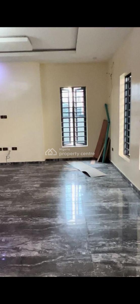 Spacious Studio Apartment Single Room Self-contained, Chevron, Lekki, Lagos, Self Contain (single Rooms) for Rent