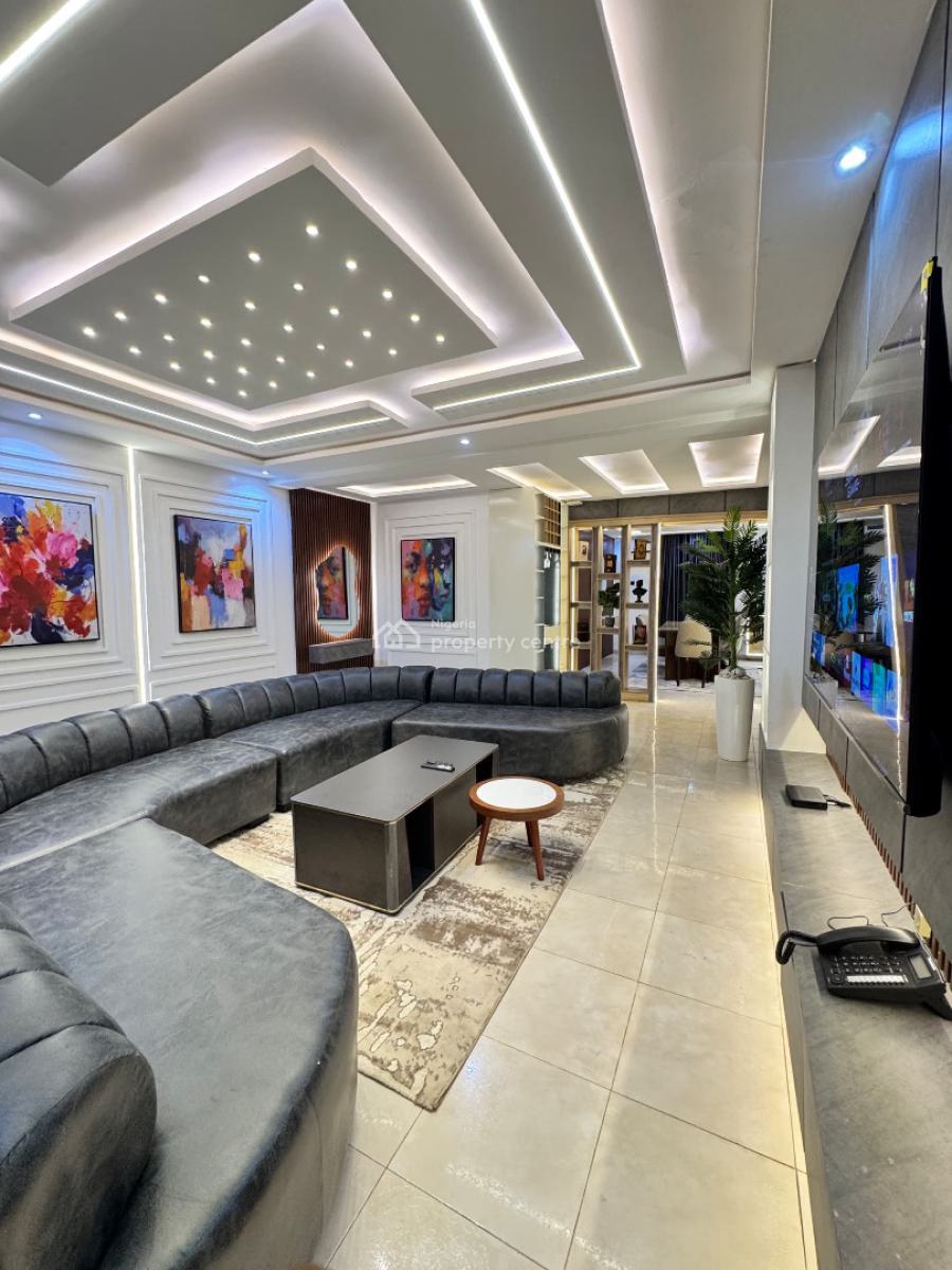 Luxury Smart 2 Bedroom Furnished and Serviced Apartment, Zone 5, Wuse, Abuja, Flat / Apartment Short Let