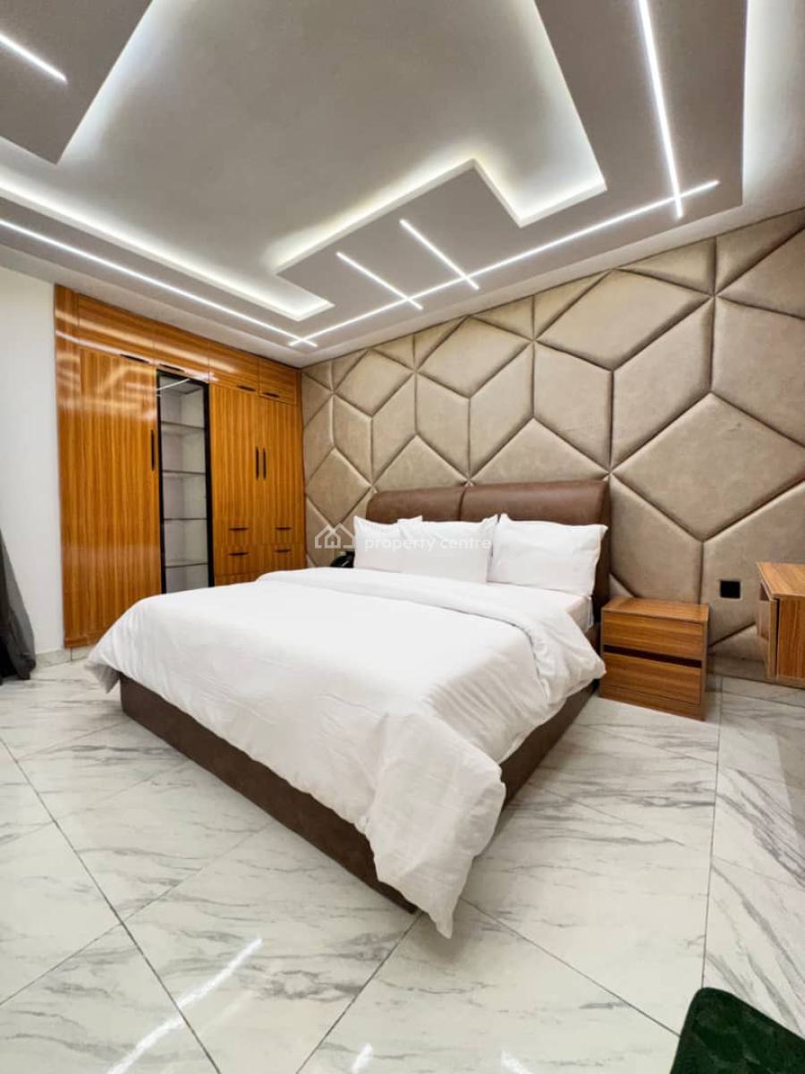 Luxury Smart 2 Bedroom Furnished and Serviced Apartment, Zone 5, Wuse, Abuja, Flat / Apartment Short Let