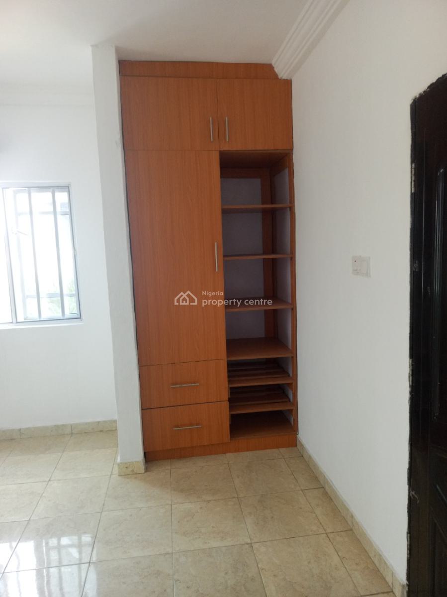 Luxury Newly Built 3 Bedroom Apartment with Bq Upstairs, Mobil Road Ilaje Close to The Bus Stop, Ilaje, Ajah, Lagos, Flat / Apartment for Rent