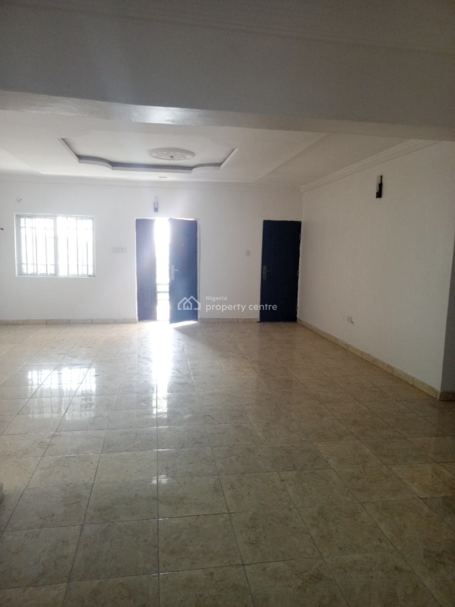 Luxury Newly Built 3 Bedroom Apartment with Bq Upstairs, Mobil Road Ilaje Close to The Bus Stop, Ilaje, Ajah, Lagos, Flat / Apartment for Rent