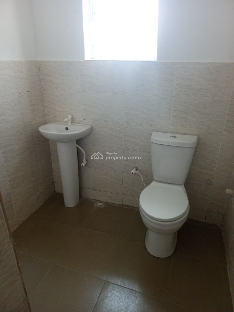 Luxury Newly Built 3 Bedroom Apartment with Bq Upstairs, Mobil Road Ilaje Close to The Bus Stop, Ilaje, Ajah, Lagos, Flat / Apartment for Rent