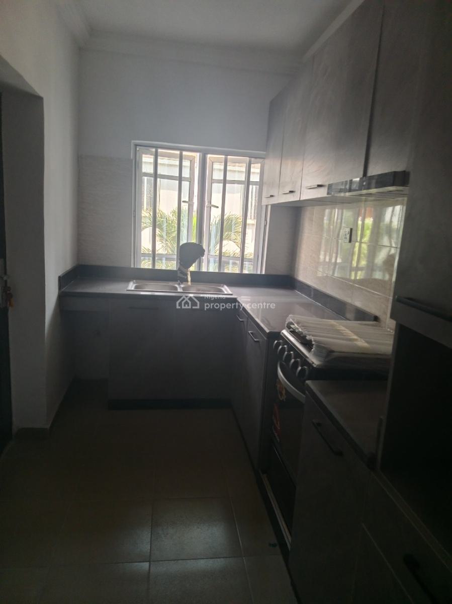 Luxury Newly Built 3 Bedroom Apartment with Bq Upstairs, Mobil Road Ilaje Close to The Bus Stop, Ilaje, Ajah, Lagos, Flat / Apartment for Rent