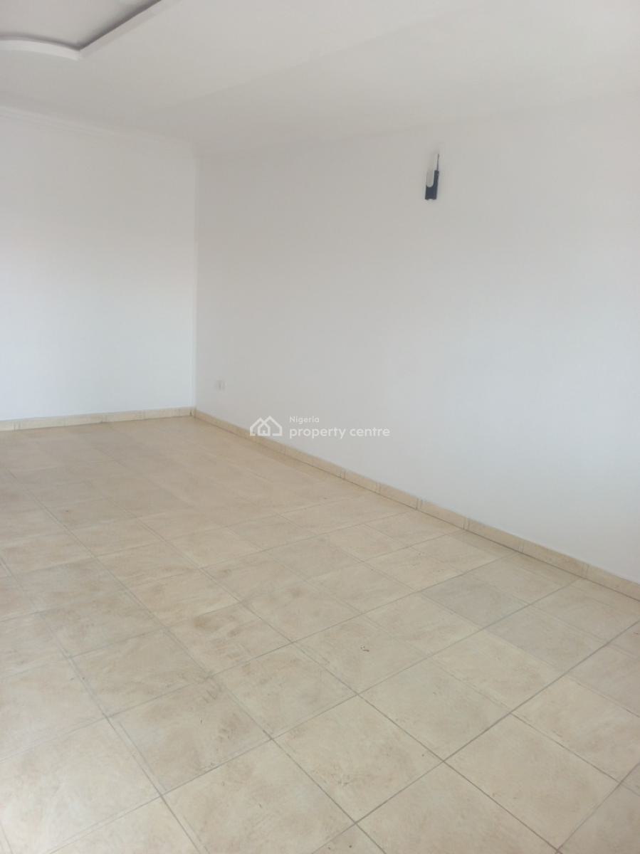 Luxury Newly Built 3 Bedroom Apartment with Bq Upstairs, Mobil Road Ilaje Close to The Bus Stop, Ilaje, Ajah, Lagos, Flat / Apartment for Rent