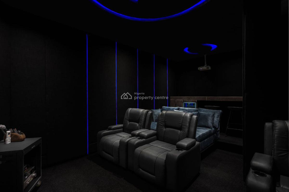 Luxurious 3-bedroom Apartment with Housekeeping,gym and Private Cinema, Swimming Pool,gym,cinema,karaoke,fingerprint Door Lock,art Display, Banana Island, Ikoyi, Lagos, Flat / Apartment Short Let