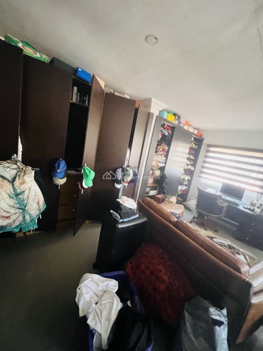 Well Maintained Spacious 4 Bedroom Semi Detached House with 2 Rooms Bq, Off Admiralty Way Lekki Phase 1, Lekki Phase 1, Lekki, Lagos, House for Rent