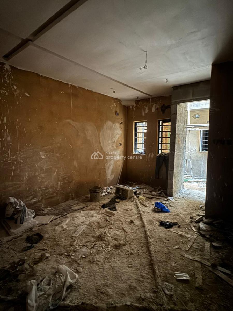 a Purpose-built Investment Property (one- Bedroom Apartment), Obanikoro, Lagos, Obanikoro, Shomolu, Lagos, Mini Flat (room and Parlour) for Rent