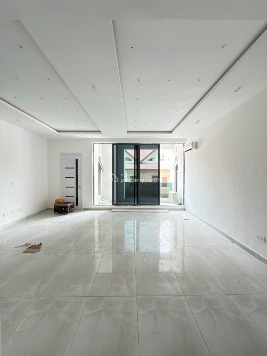 Brand New 3bedroom Flat with Bq, Lekki Phase 1, Lekki, Lagos, Flat / Apartment for Rent