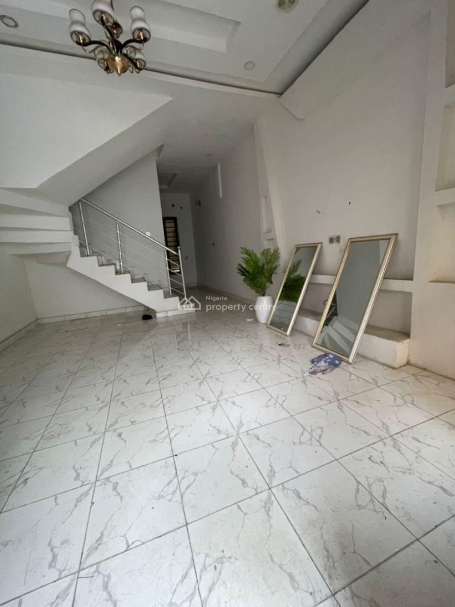 2 Bedroom Terrace Duplex, Ikota, Lekki, Lagos, Terraced Duplex for Rent