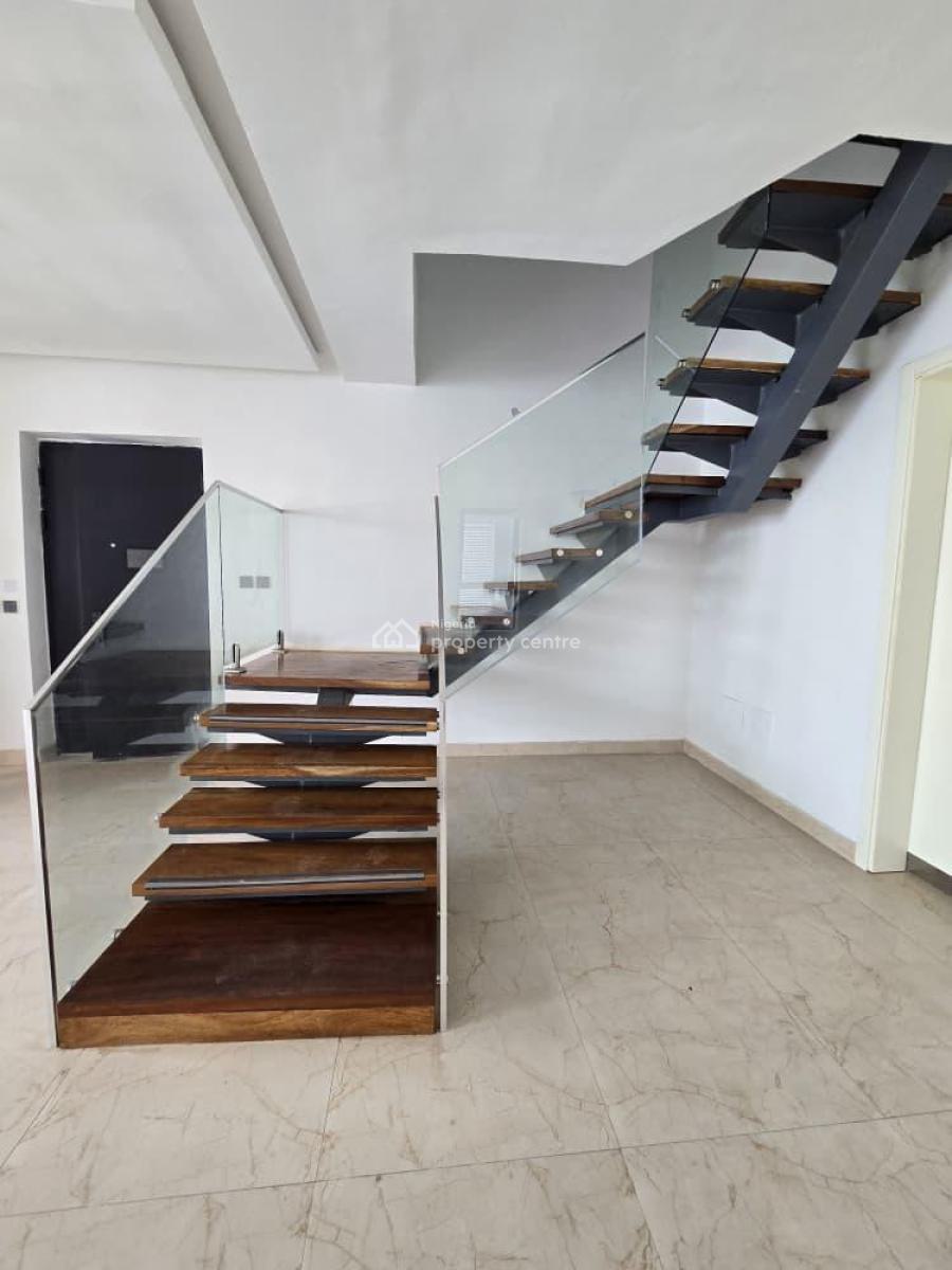 Elegant 4-bedroom Maisonette + Bq, Lekki Phase 1, Lekki, Lagos, Flat / Apartment for Sale