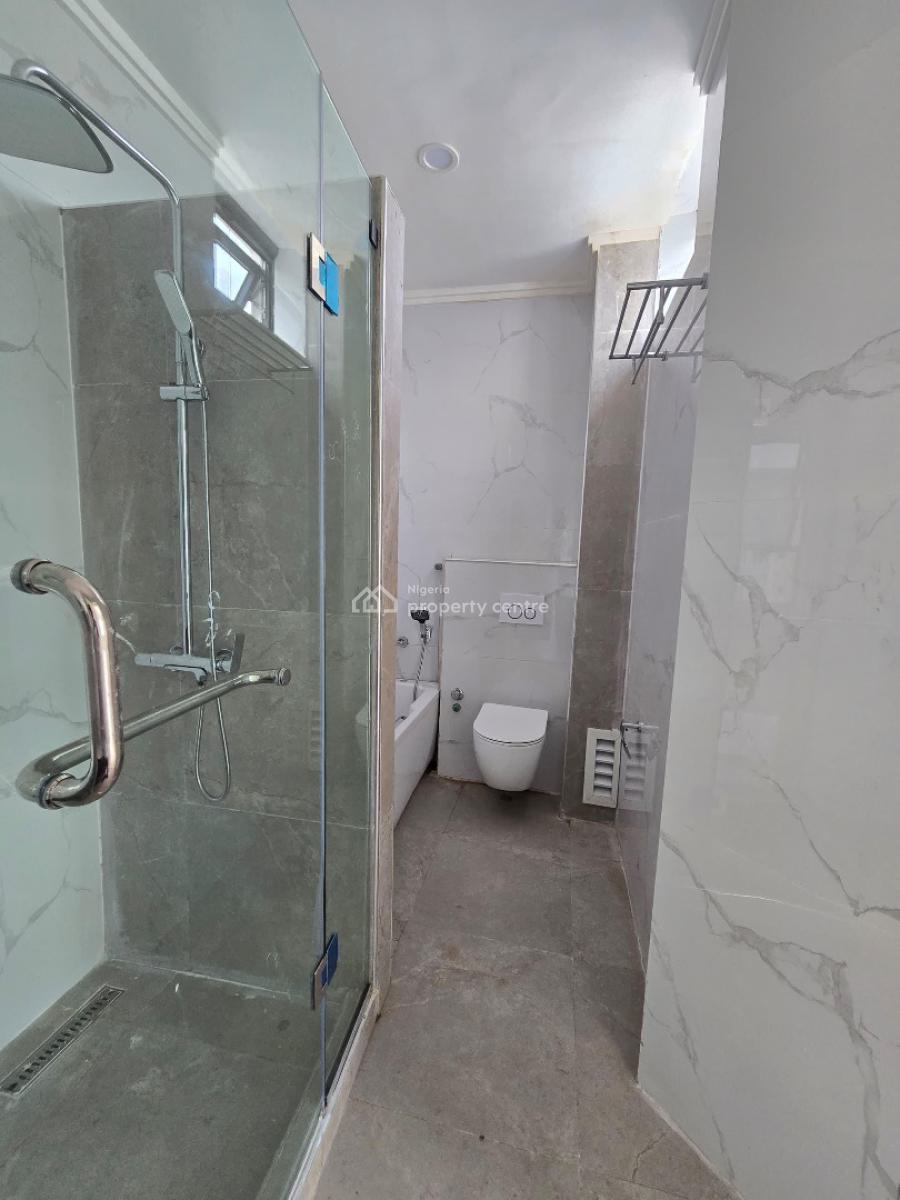Elegant 4-bedroom Maisonette + Bq, Lekki Phase 1, Lekki, Lagos, Flat / Apartment for Sale