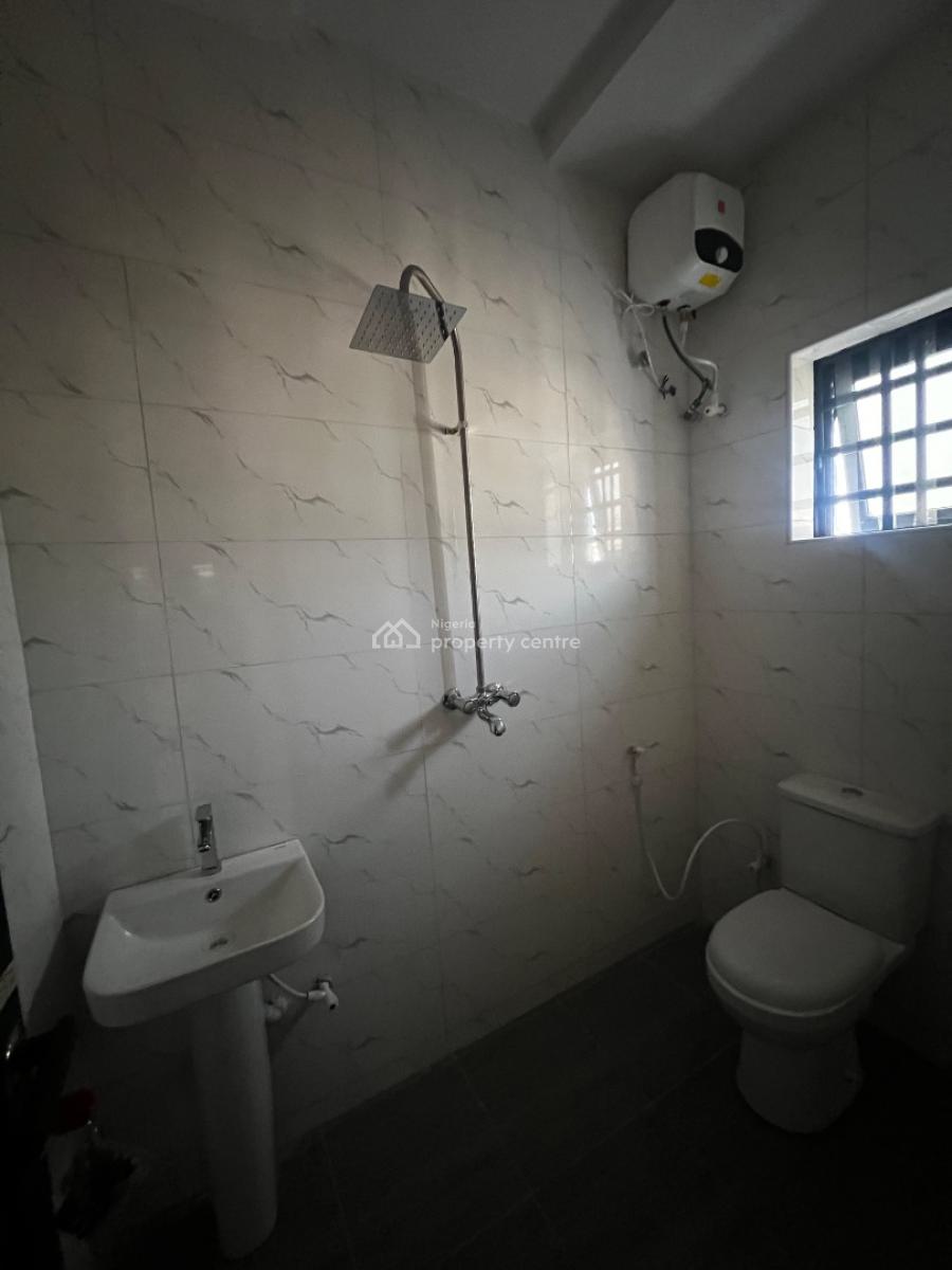 Newly Built Contemporary 2/bed Apartments, Shomolu, Shomolu, Lagos, Flat / Apartment for Rent