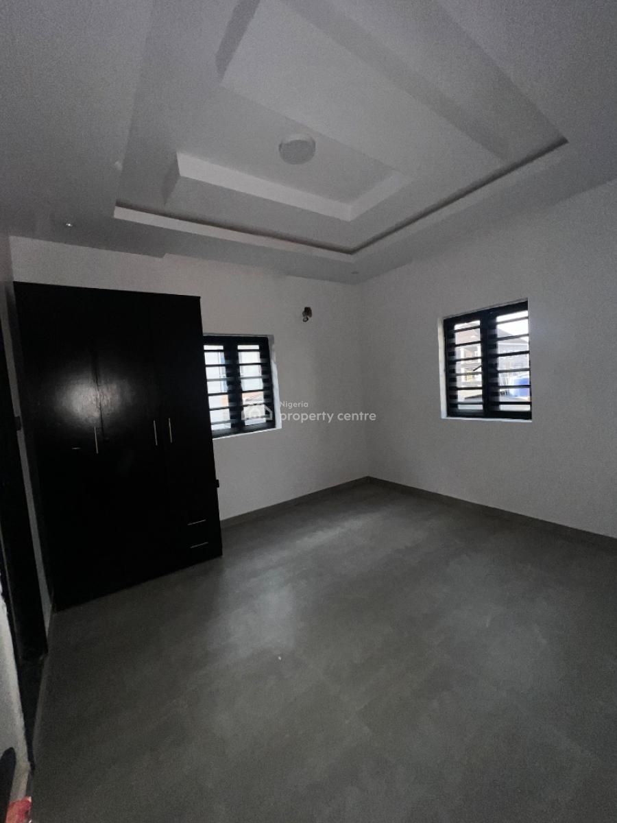 Newly Built Contemporary 2/bed Apartments, Shomolu, Shomolu, Lagos, Flat / Apartment for Rent