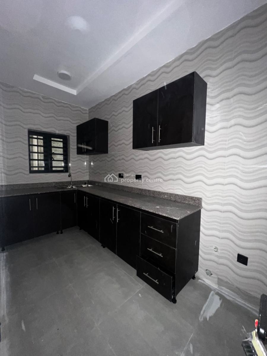 Newly Built Contemporary 2/bed Apartments, Shomolu, Shomolu, Lagos, Flat / Apartment for Rent