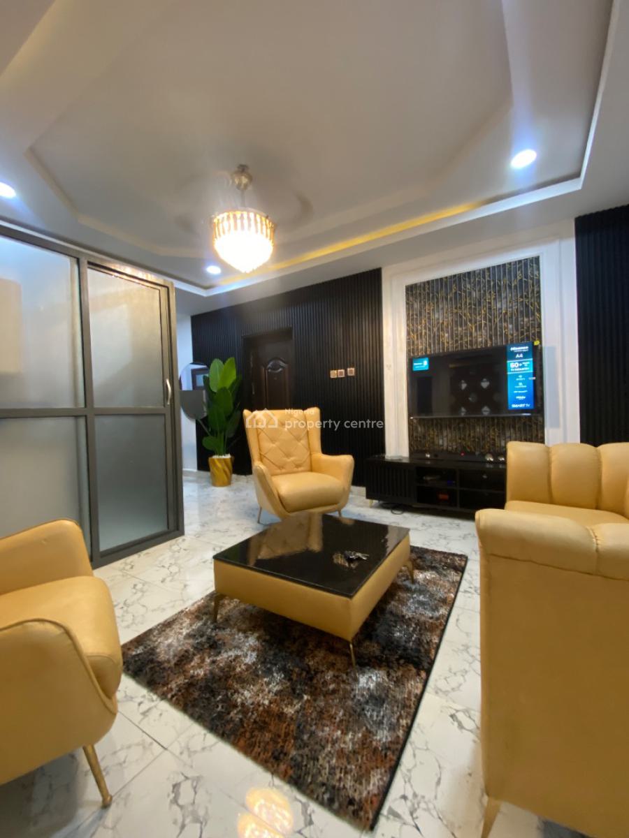 Luxurious and Tastefully Finished 1 Bedroom Apartment  at New Gra, New Gra, Port Harcourt, Rivers, Flat / Apartment Short Let