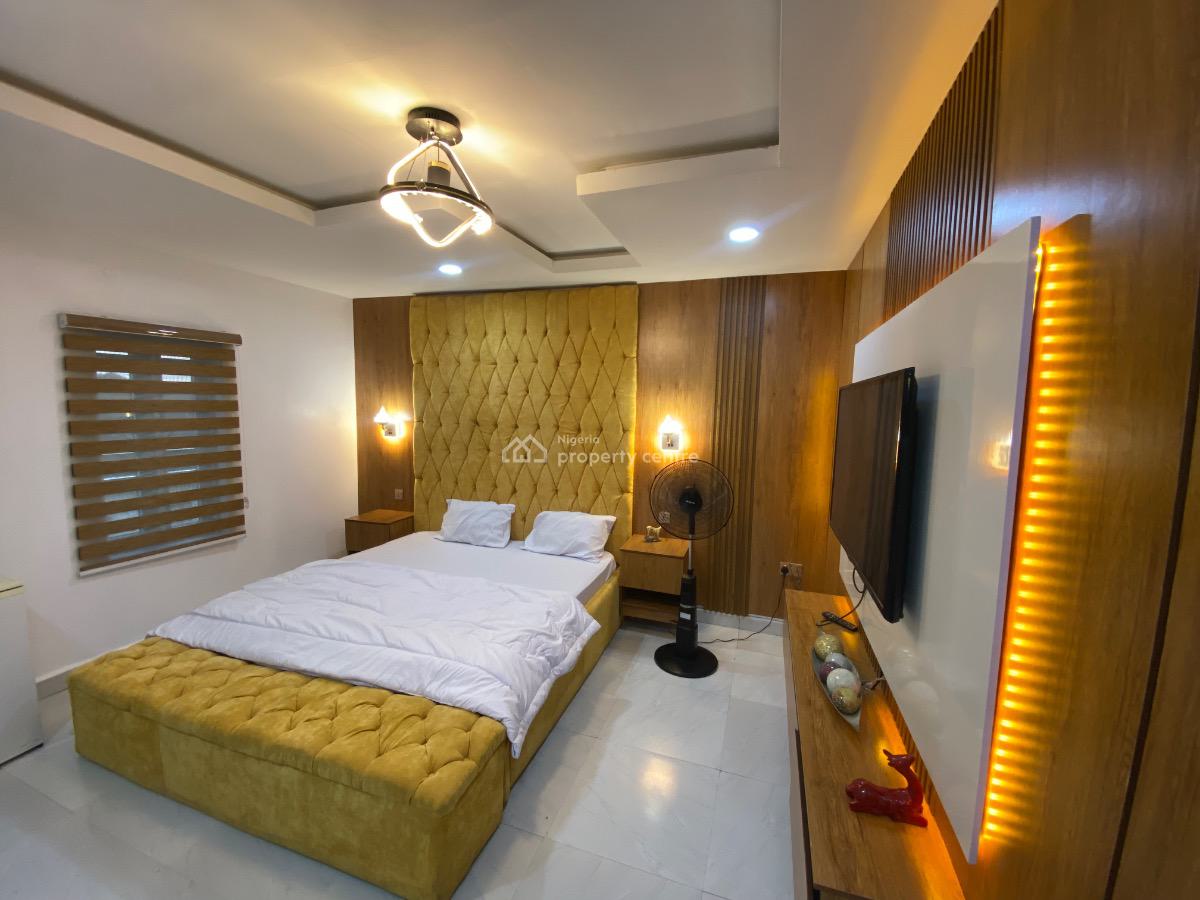 Luxurious and Tastefully Finished 1 Bedroom Apartment  at New Gra, New Gra, Port Harcourt, Rivers, Flat / Apartment Short Let