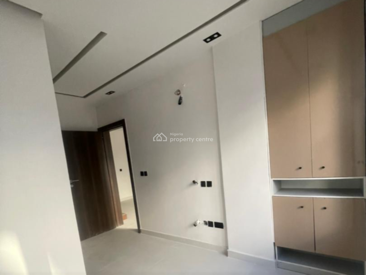 Rare Find! Luxury 4 Bedroom Terrace Duplex + Pool, Lekki Phase 1, Lekki, Lagos, Terraced Duplex for Sale