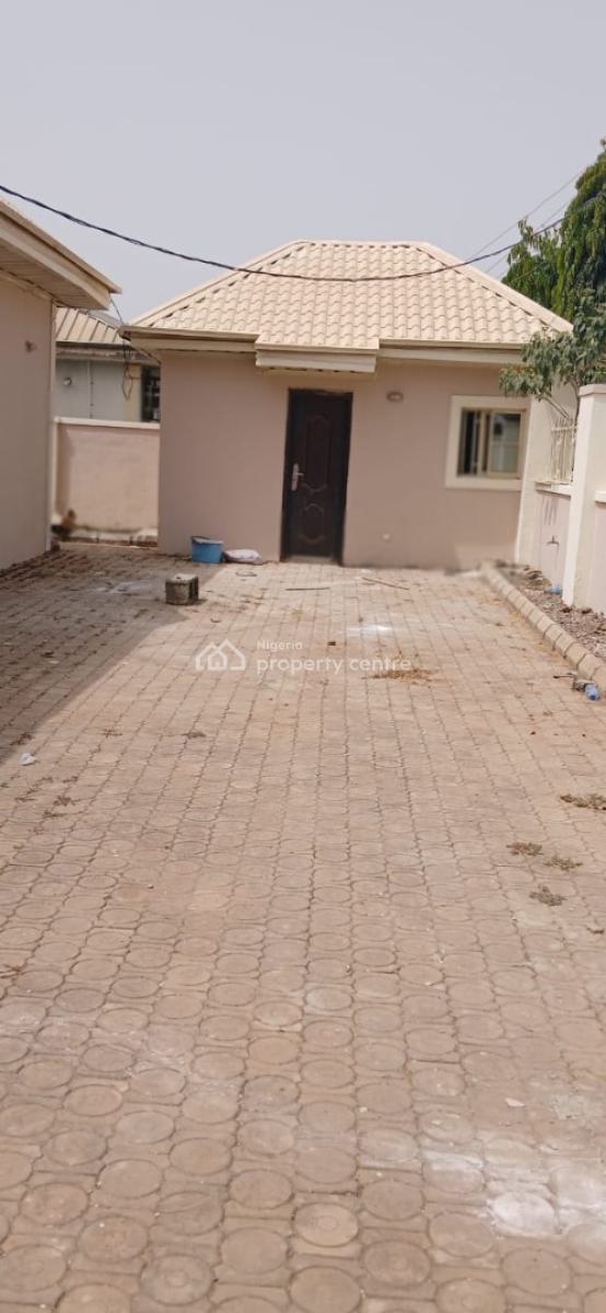 Well-built 3-bedroom Detached Bungalow on a Massive Compound, Efab, Apo, Abuja, Detached Bungalow for Rent
