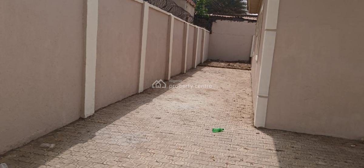 Well-built 3-bedroom Detached Bungalow on a Massive Compound, Efab, Apo, Abuja, Detached Bungalow for Rent