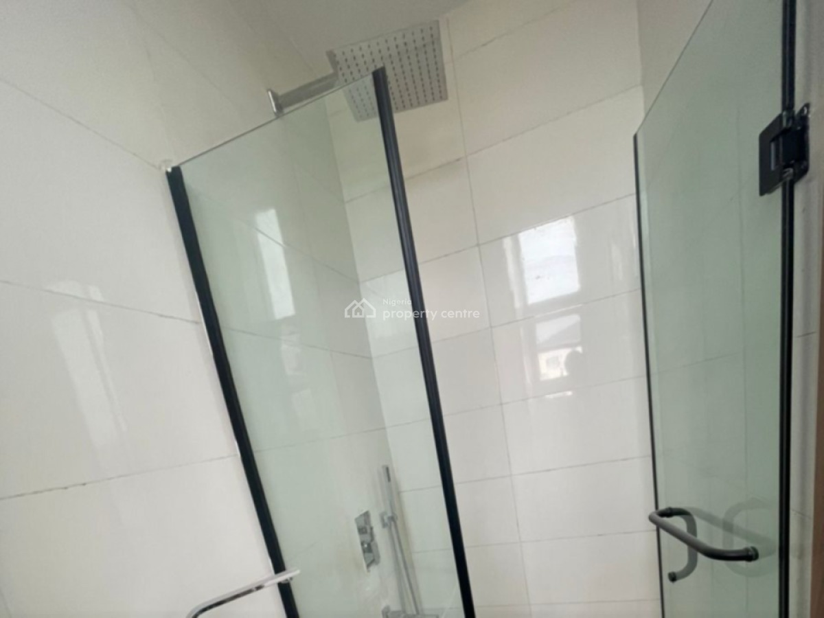 Executive 2 Bedroom Apartment + Pool & Gym -- High Yield, Oniru, Victoria Island (vi), Lagos, Flat / Apartment for Sale