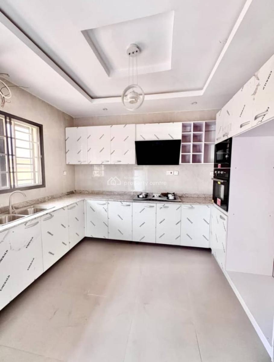 Brand New and Serviced 4 Bedroom En-suite Semi-detached Duplex with an, Abraham Adesanya Ogombo Road, Ajah, Lagos, Semi-detached Duplex for Rent
