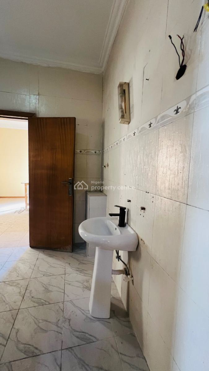 Well Built 5bedroom Semi Detached Duplex with 2bq, Lekki Phase 1, Lekki, Lagos, Semi-detached Duplex for Rent