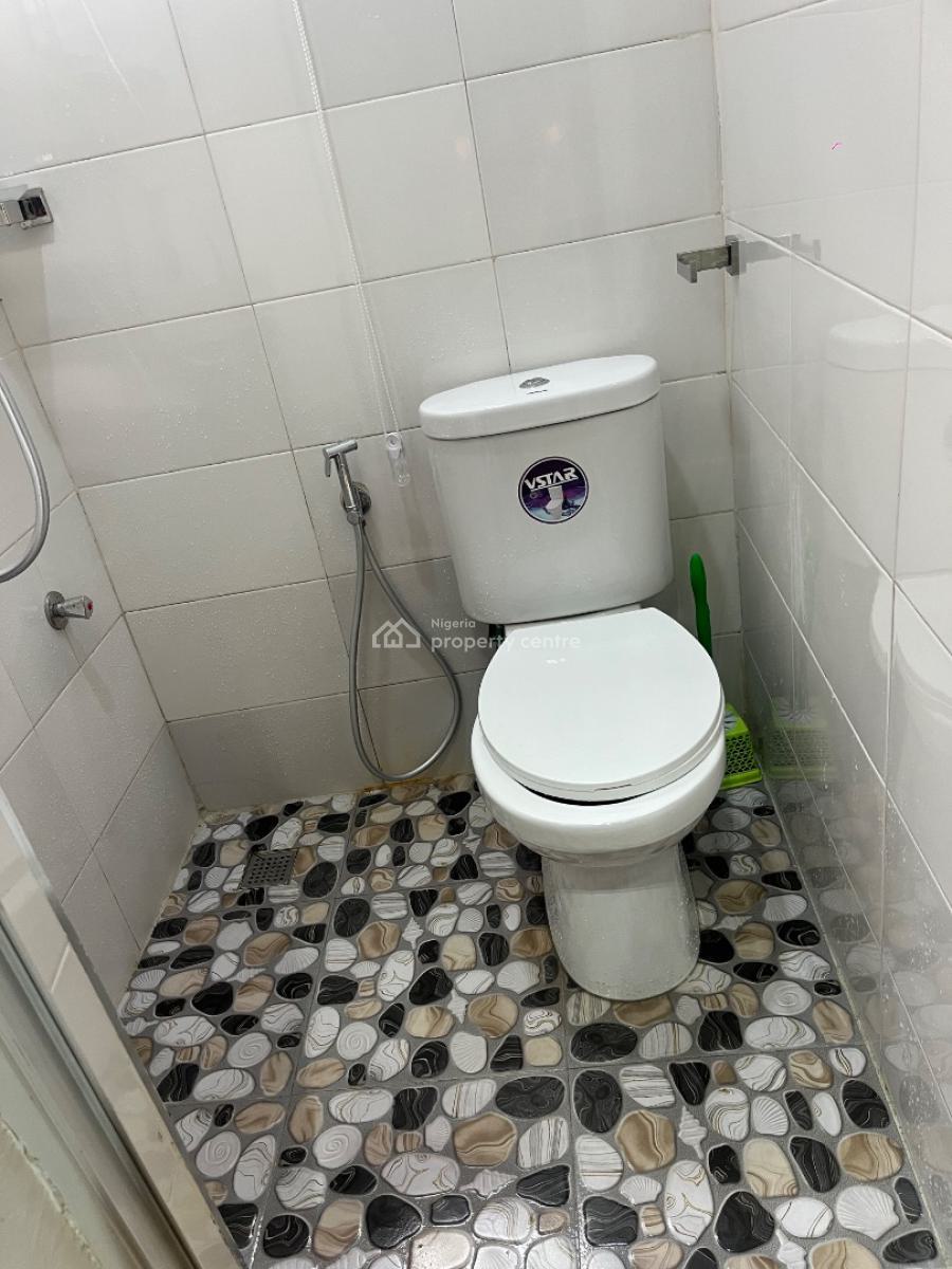 Modern & Cozy Studio Room for Yearly Stay, Jibowu, Yaba, Lagos, Self Contain (single Rooms) for Rent