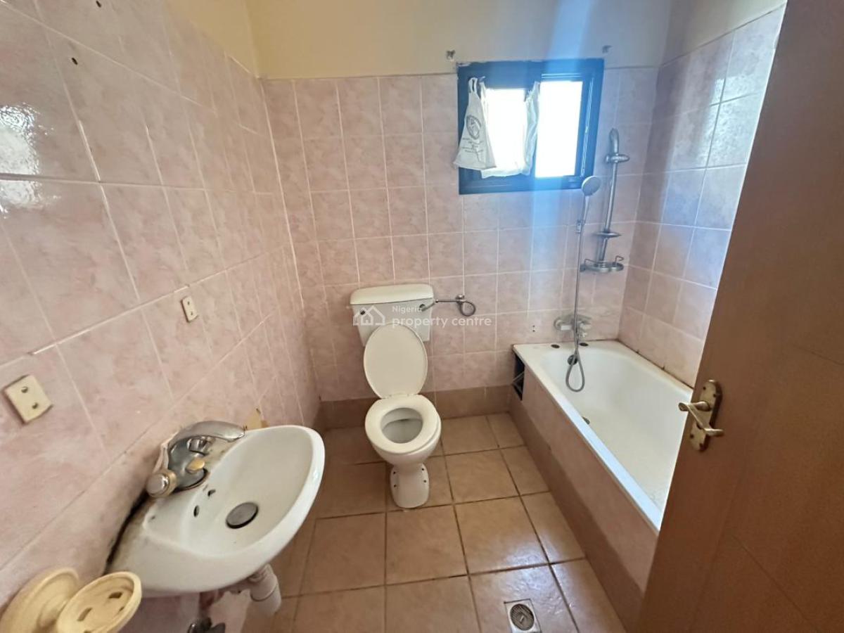 5-bedroom Detached Duplex with Bq in Estate, Maitama District, Abuja, House for Rent