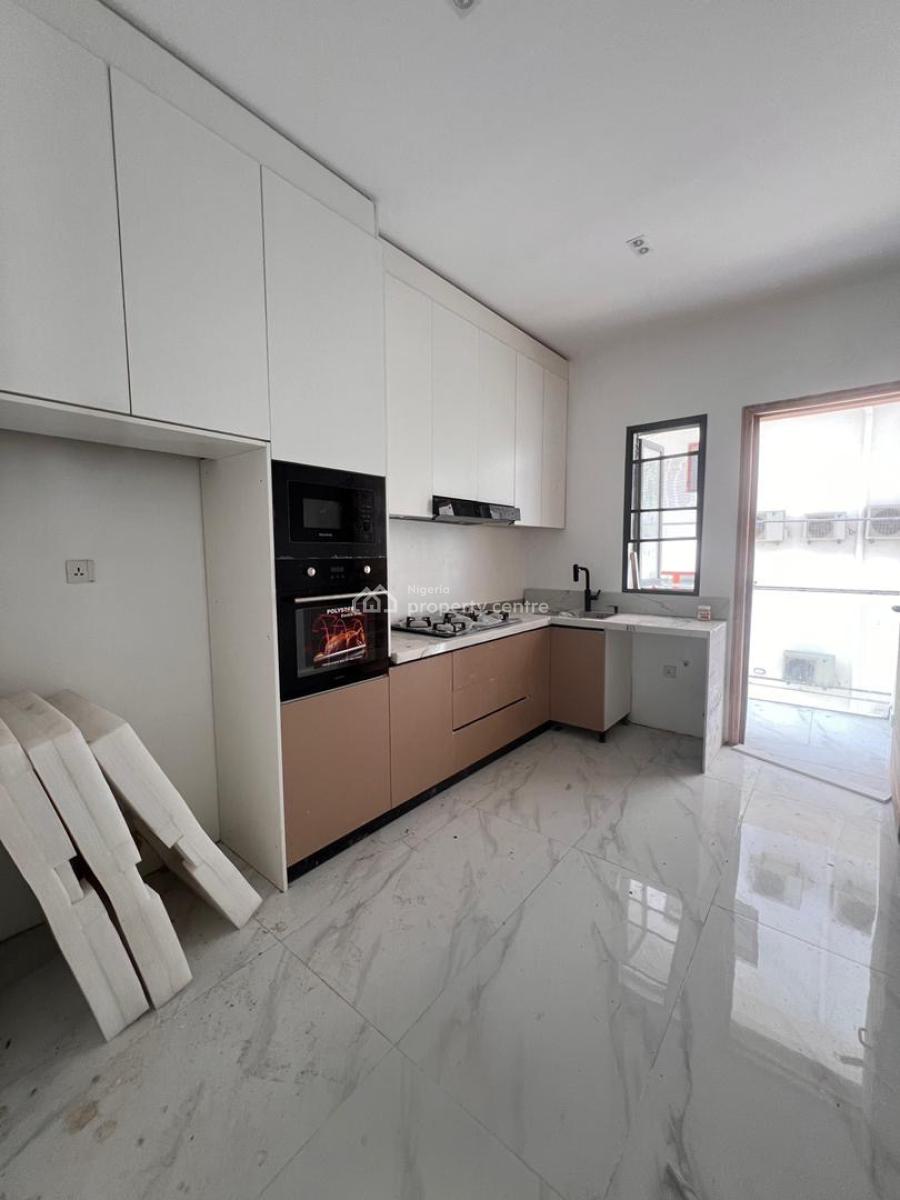 Luxury 2 Bedroom Apartment + Swimming Pool, Gym, Lekki Phase 1, Lekki, Lagos, Flat / Apartment for Sale