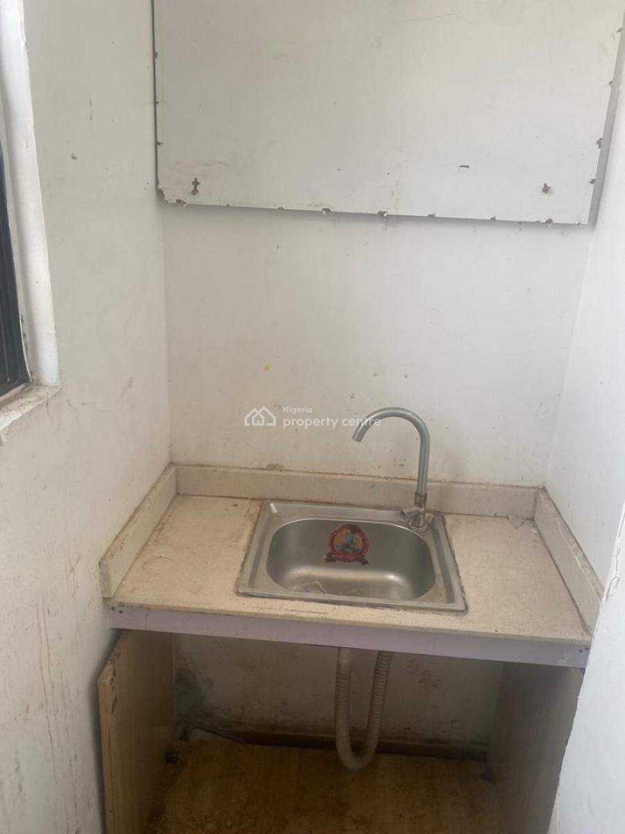 a Nice Self Contain, Lekki, Lagos, Flat / Apartment for Rent