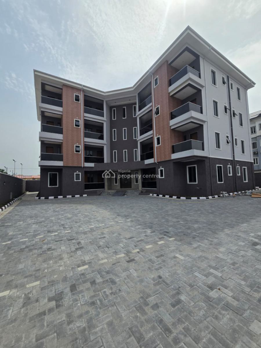 Well Finished 8 Units of 3 Bedroom Flat with a Room Bq, Lekki Phase 1, Lekki, Lagos, Flat / Apartment for Rent