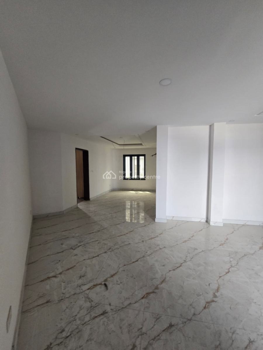 Well Finished 8 Units of 3 Bedroom Flat with a Room Bq, Lekki Phase 1, Lekki, Lagos, Flat / Apartment for Rent